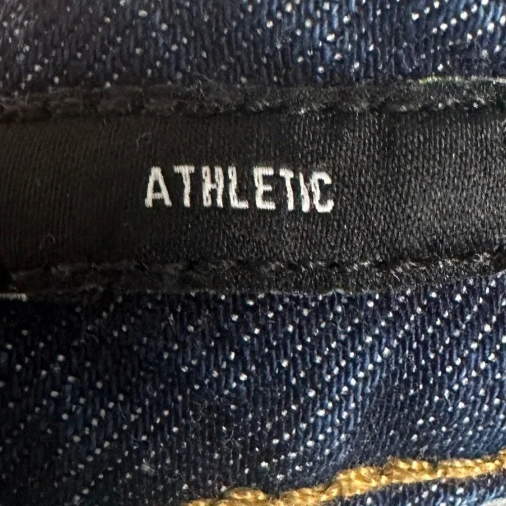 Bonobos Jeans Mens 34X28 Blue Athletic Fit Tapered Leg Distressed Stretch Denim